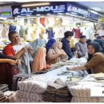 Berkah Bulan Ramadhan: Penjualan Meningkat Pesat bagi Pedagang Pasar Tanah Abang